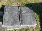 image of grave number 932855